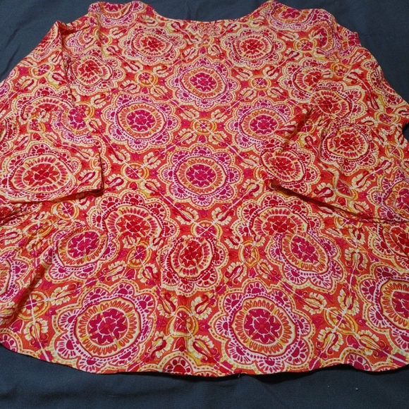 Papagallo Peplum Multi Color Top - Picture 4 of 15